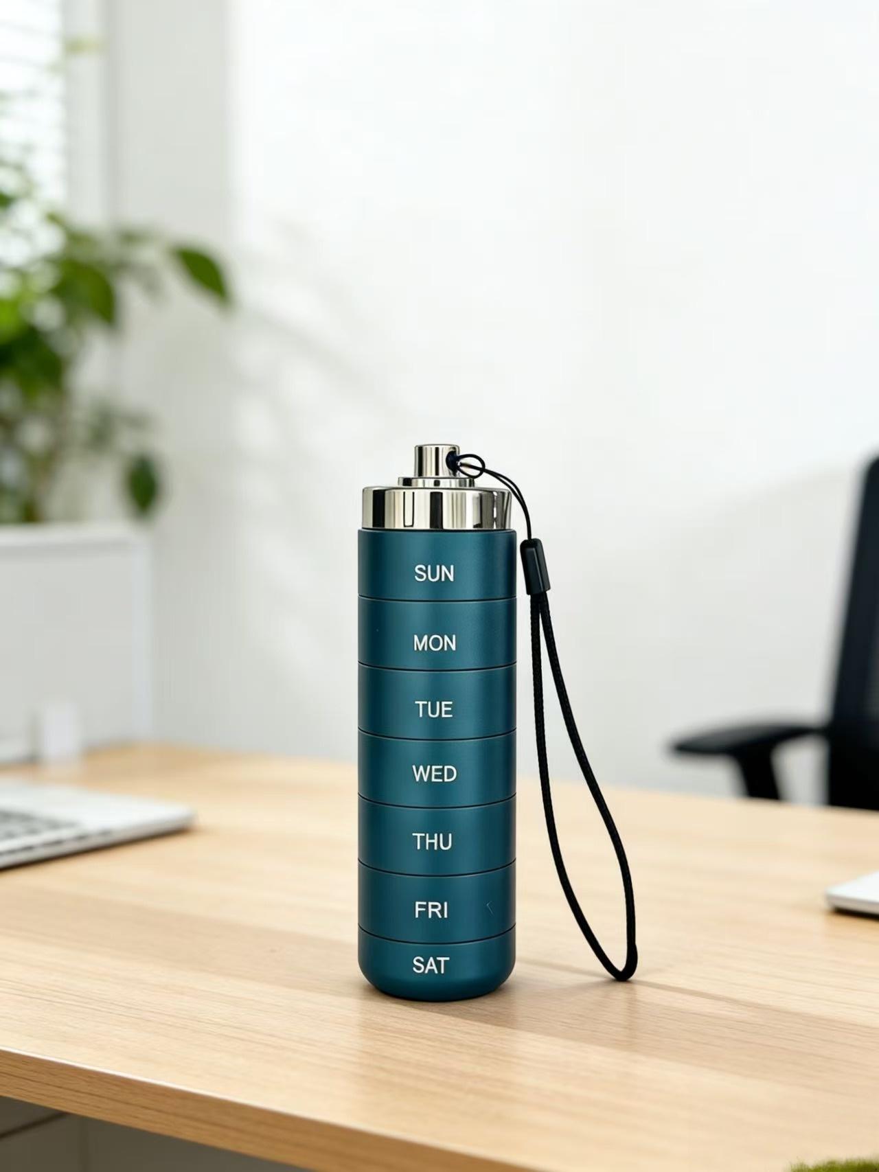 Metal Travel Pill Organizer, Portable Waterproof Weekly Pill Box, Large Aluminum Alloy Container, BPA Free 7 Day Daily Medicine Organizer Holder for Vitamin, Fish Oil, Supplement Storage box