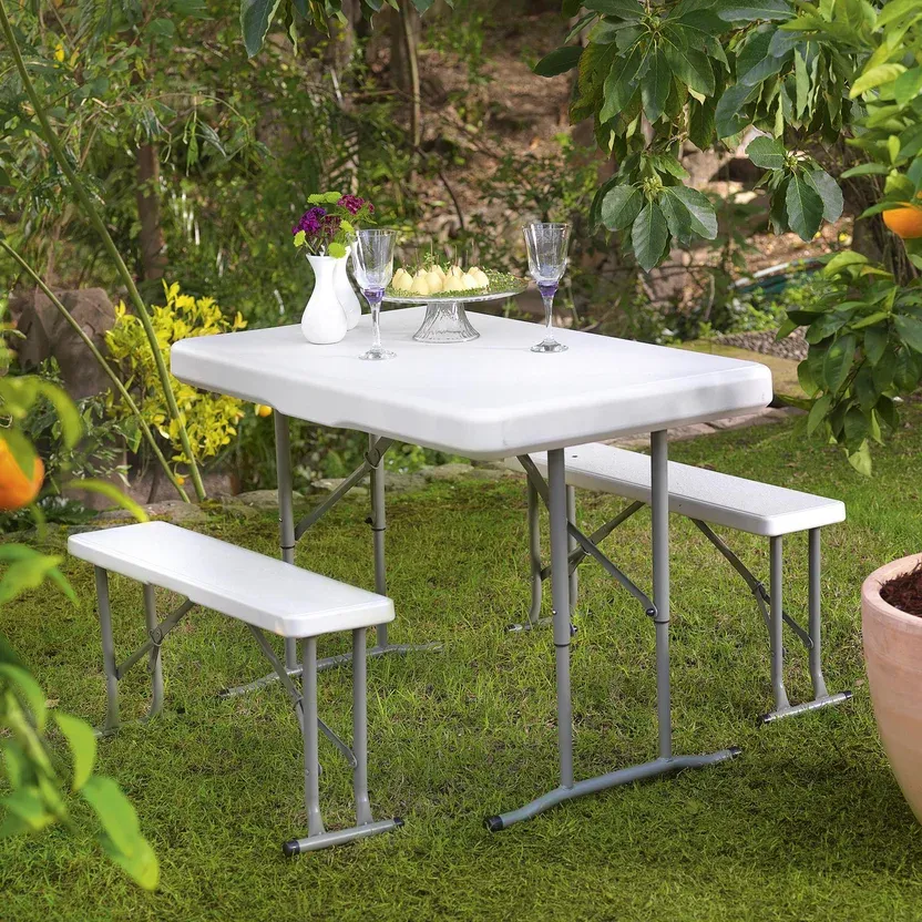 Juego Mesa Ext Dos Bancos Plegables Polietileno Blanco