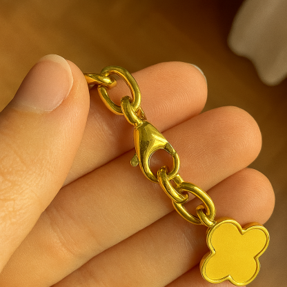 ✨Pulsera con trébol de cuatro hojas eterno✨