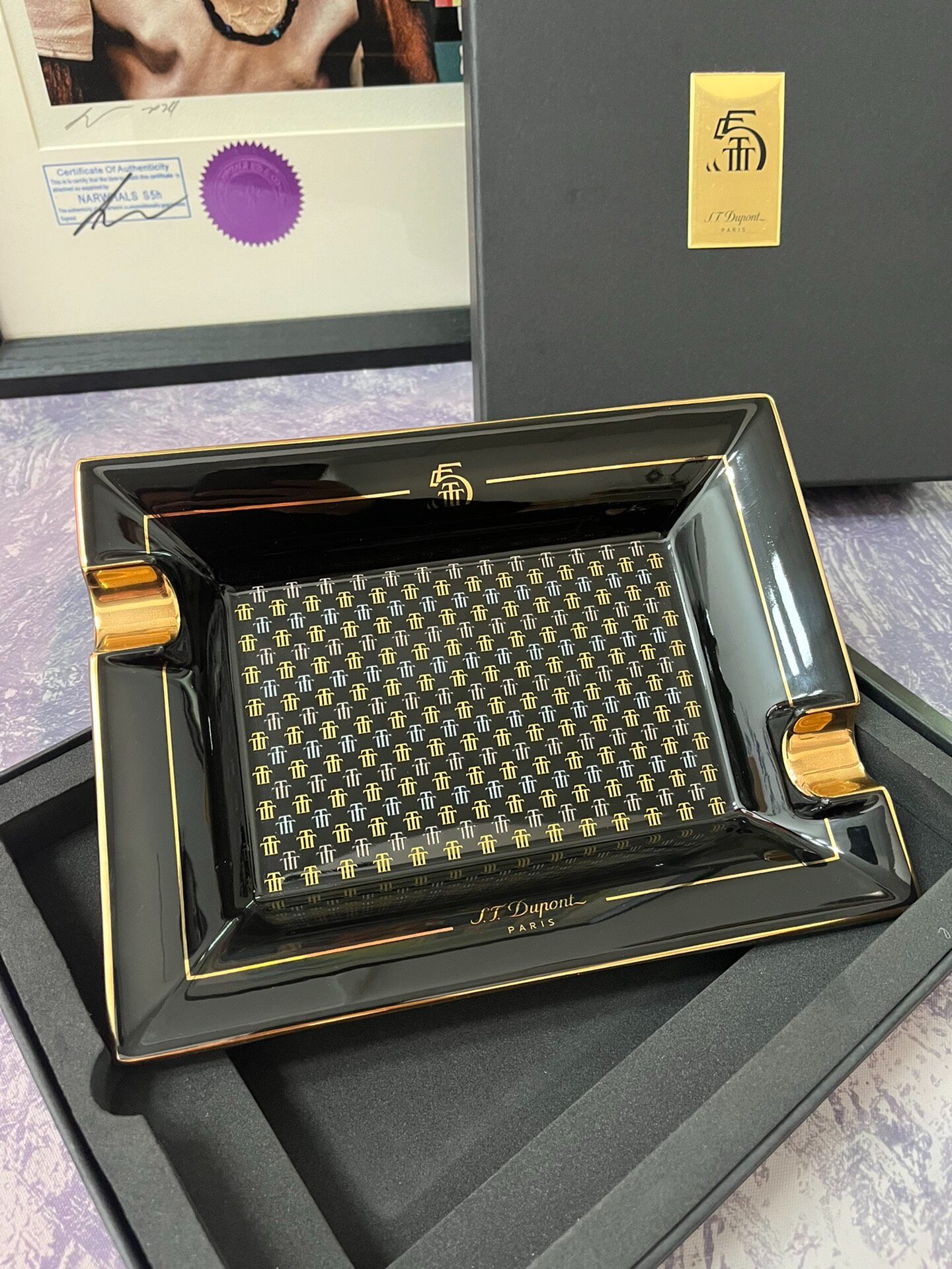 ST Dupont France T. 55th Anniversary Limited Edition Ashtray Black Lacquer Gold Trim Ceramic Gift Box