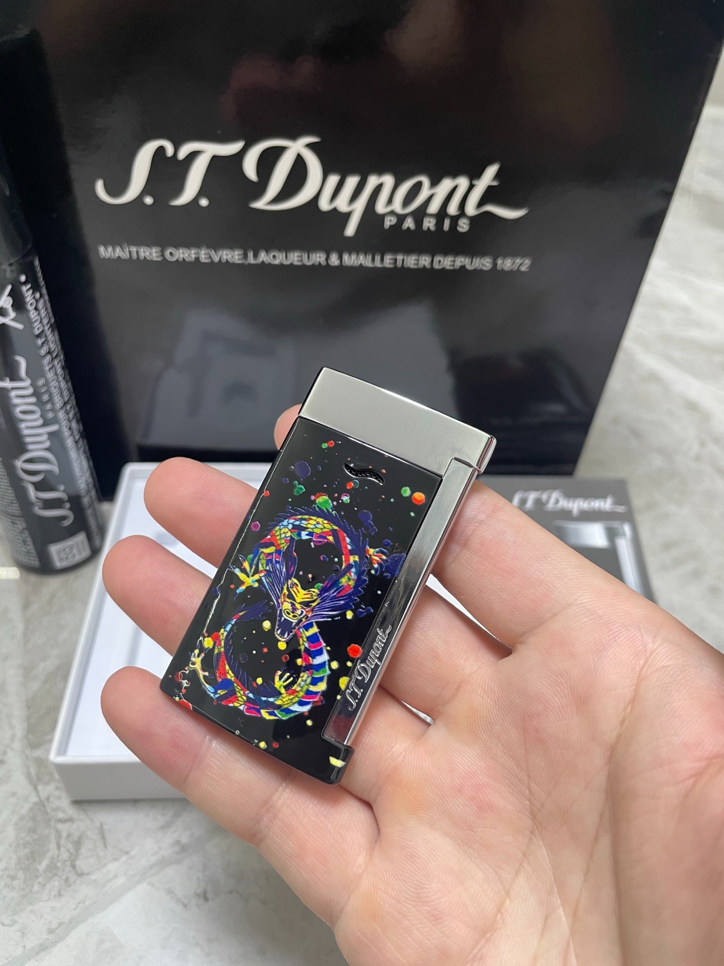 Slim 7 Neon Dragon Ultra-Thin Butane Lighter | Artistic Dragon Edition