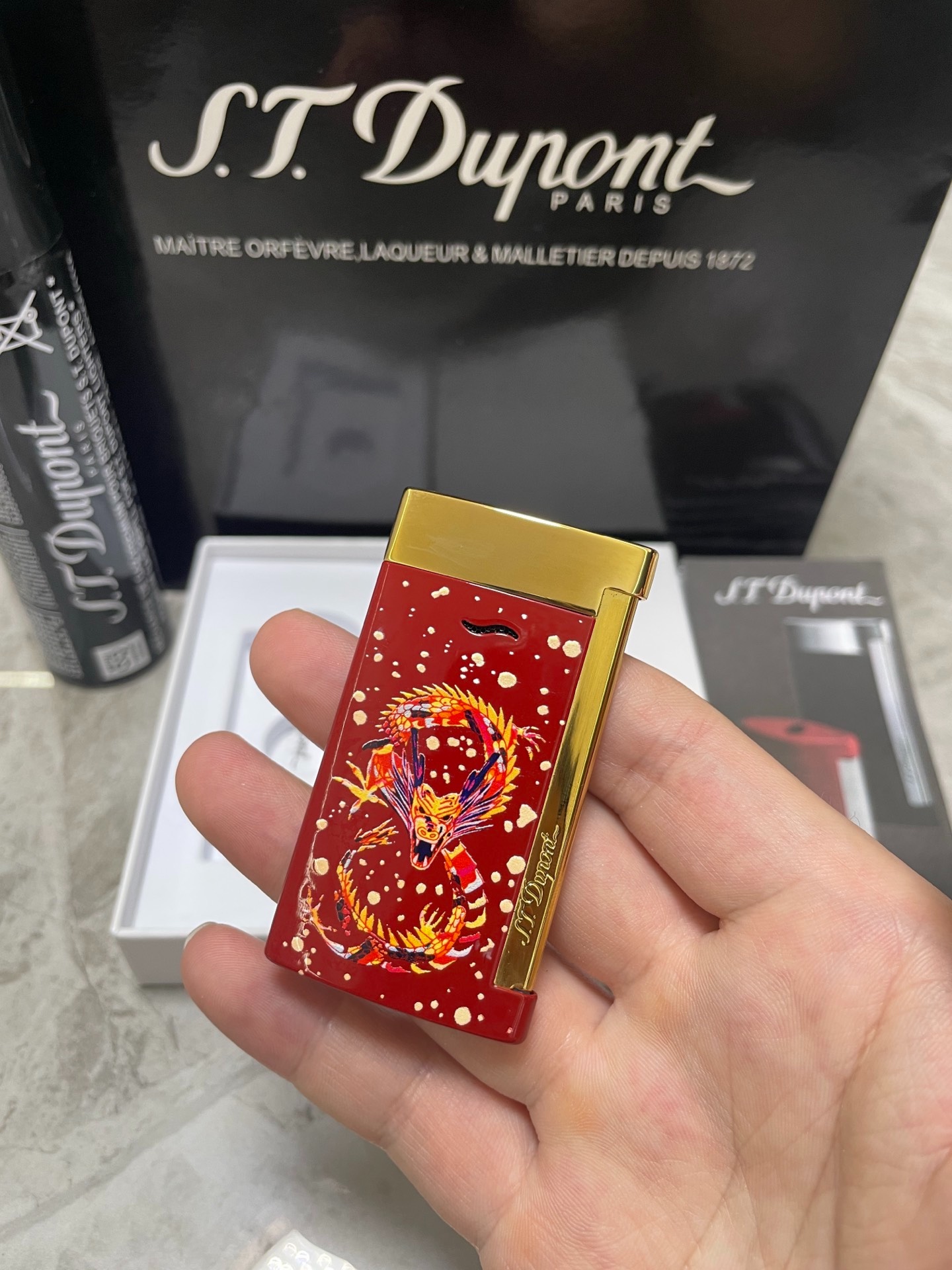 Slim 7 Red Dragon Ultra-Thin Butane Lighter | Chinese Zodiac Dragon Edition