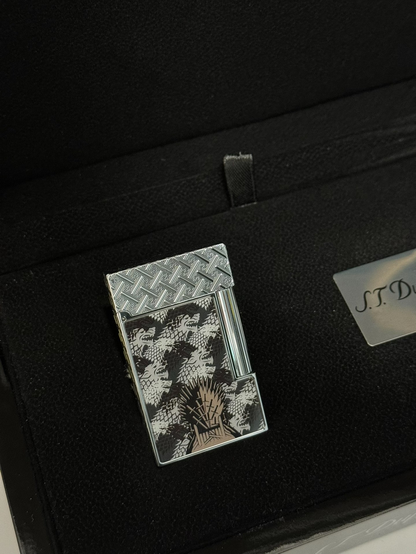 ST Dupont Ligne 2 Game of Thrones Collection Dual Flame Butane Lighter | House Targaryen, Lannister & Stark Limited Edition