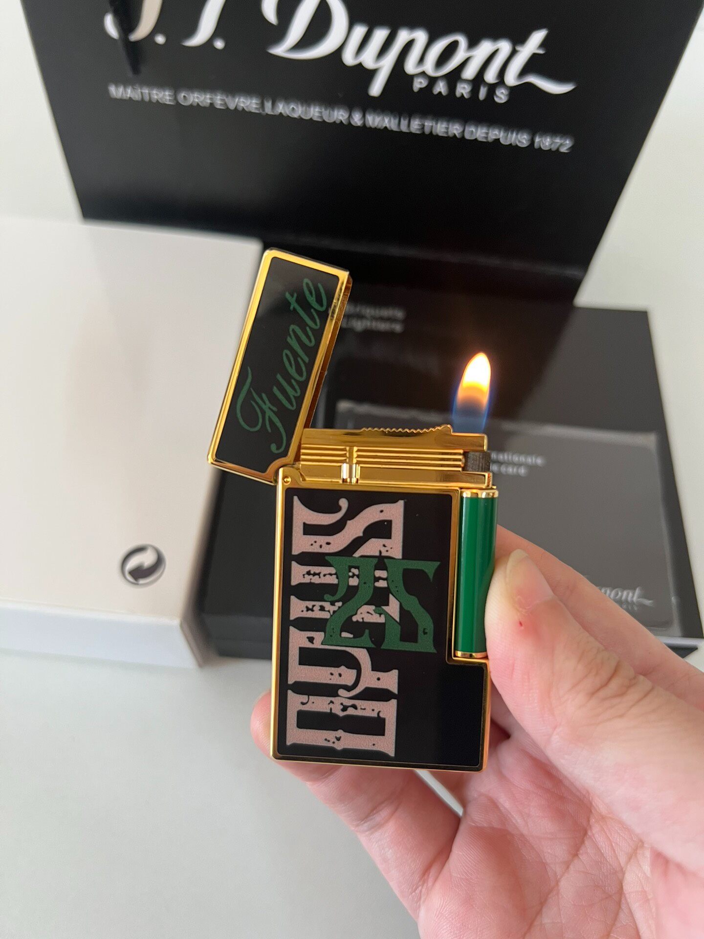 ST Dupont Arturo Fuente Limited Edition Butane Lighter Gift Box | Limited Edition