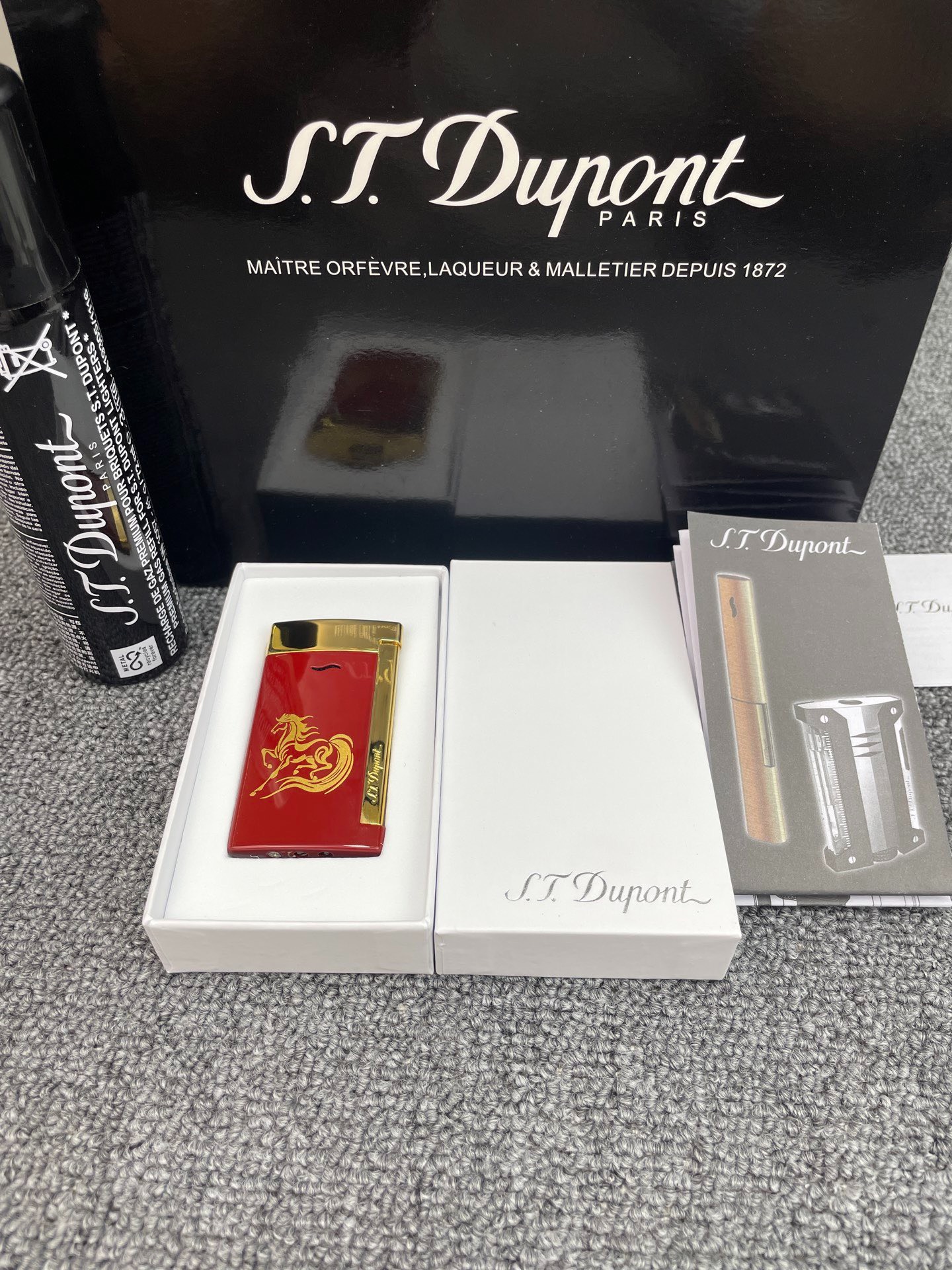 Slim 7 Ultra-Thin Butane Lighter Red & Gold Horse Edition | Luxury Pocket Lighter
