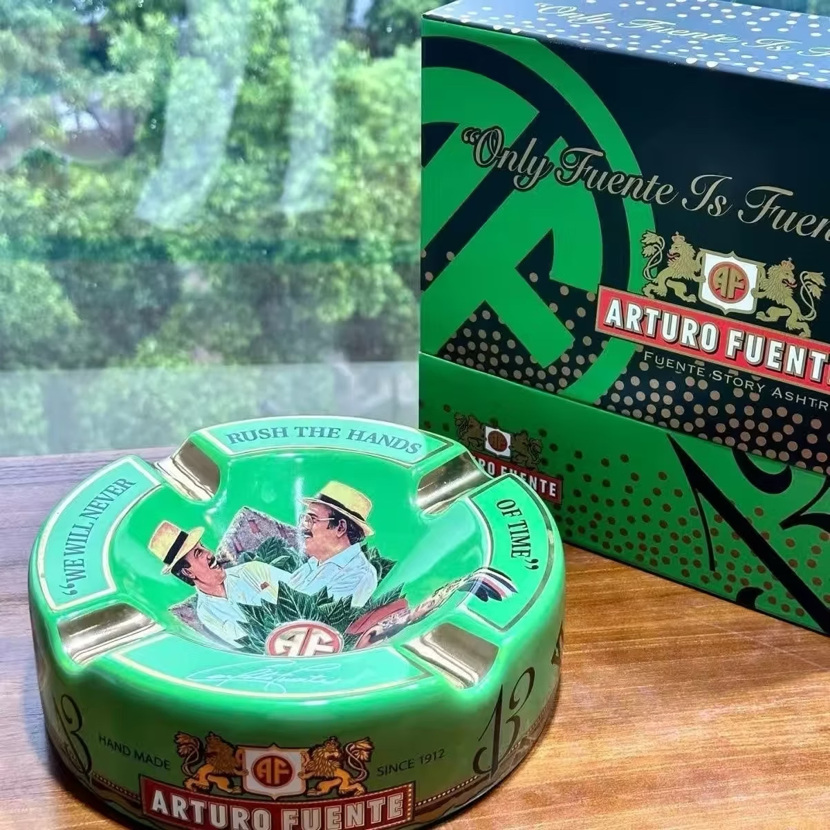 Arturo Fuente Casa Cuba Ceramic Cigar Ashtray – Special Limited Edition