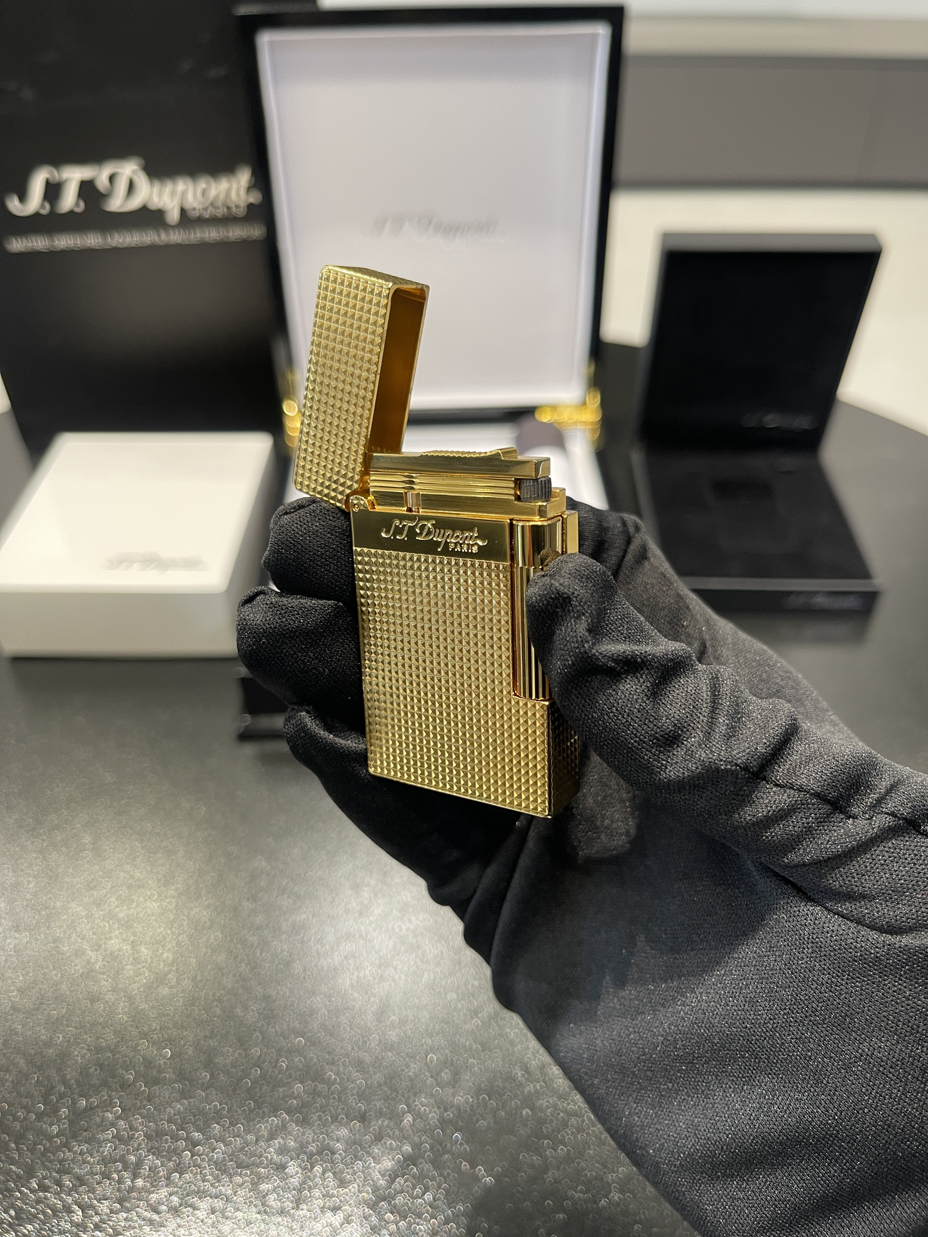 New Lattice Wide Edge S.T Dupont Ligne 2 Lighter #111