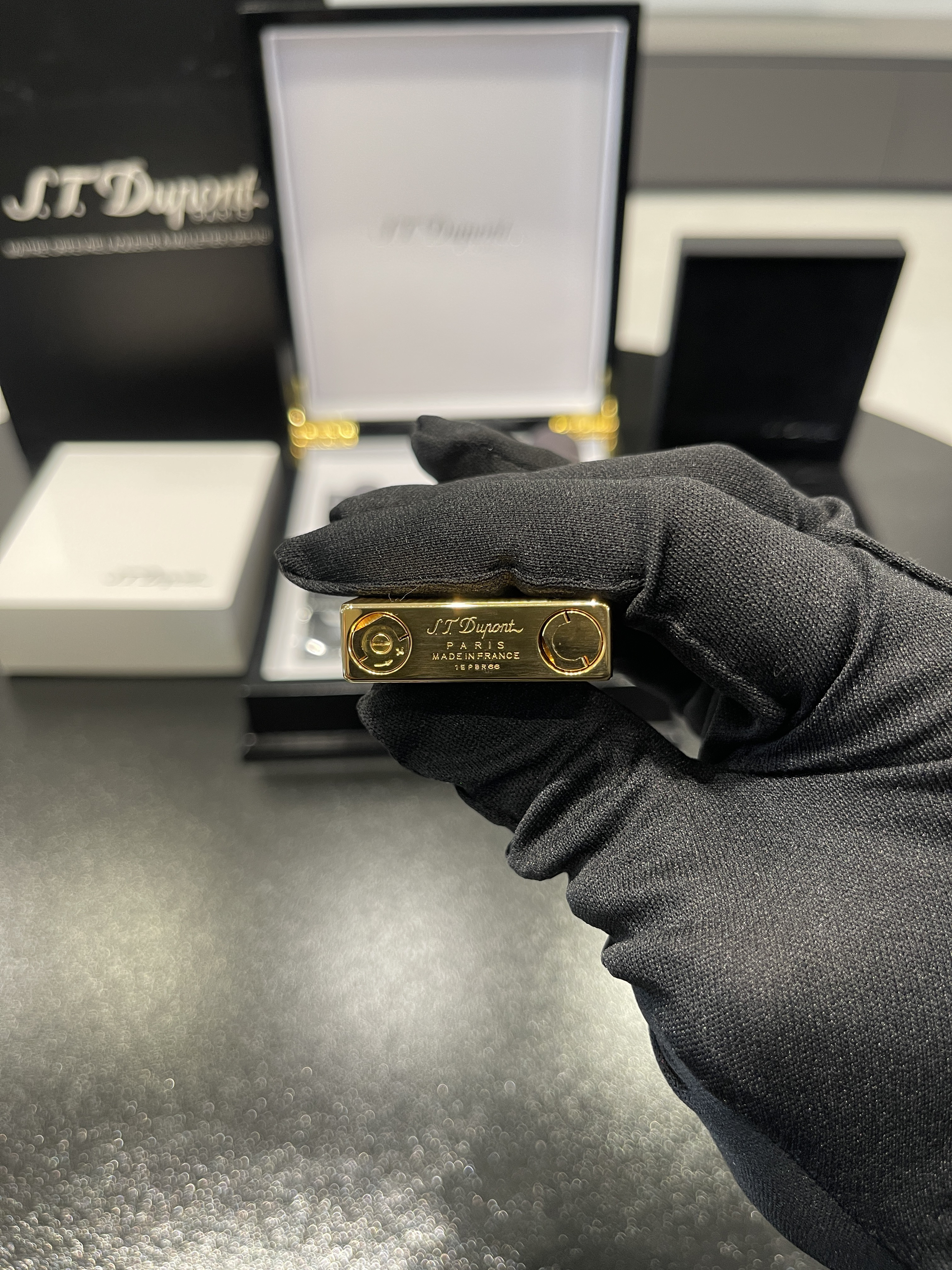 New Lattice Wide Edge S.T Dupont Ligne 2 Lighter #111