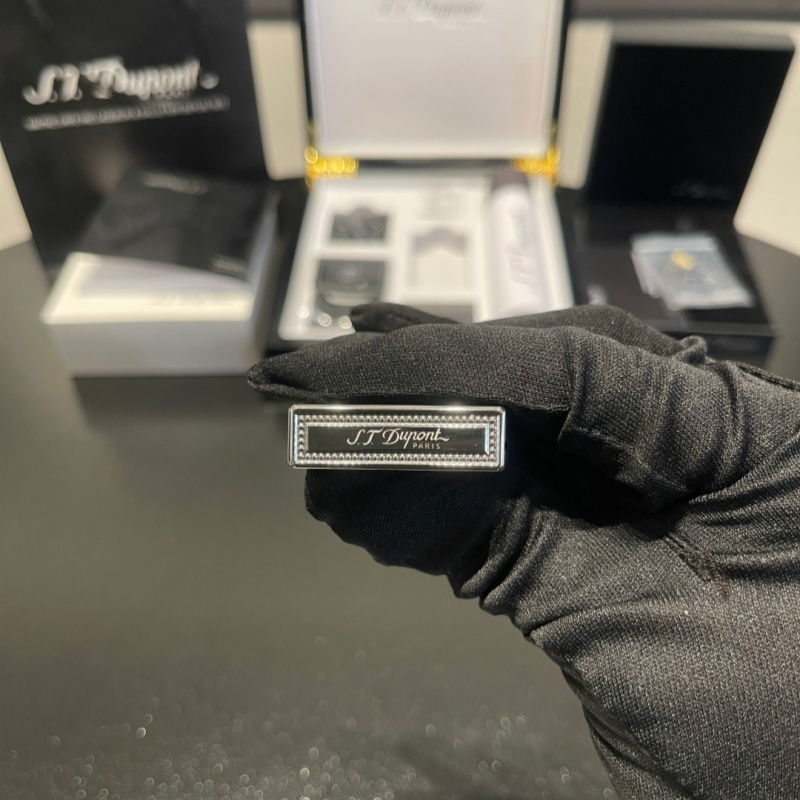 S.T. Dupont Le Grand Phoenix Emblem Lighter – Silver & Gold Editions