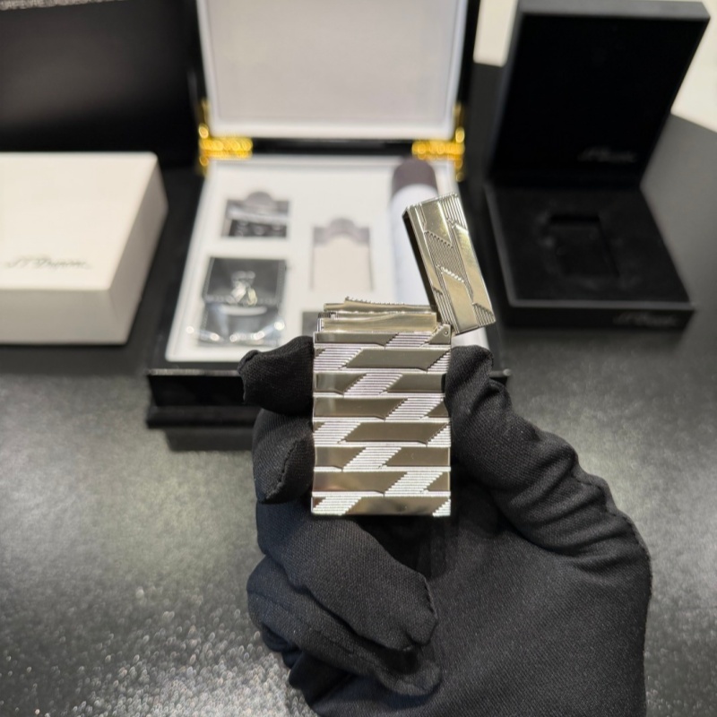 S.T. Dupont Le Grand Fire X Guilloché Palladium Lighter