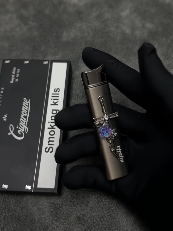 Cross Rose Gradient Flame Windproof Torch Lighter