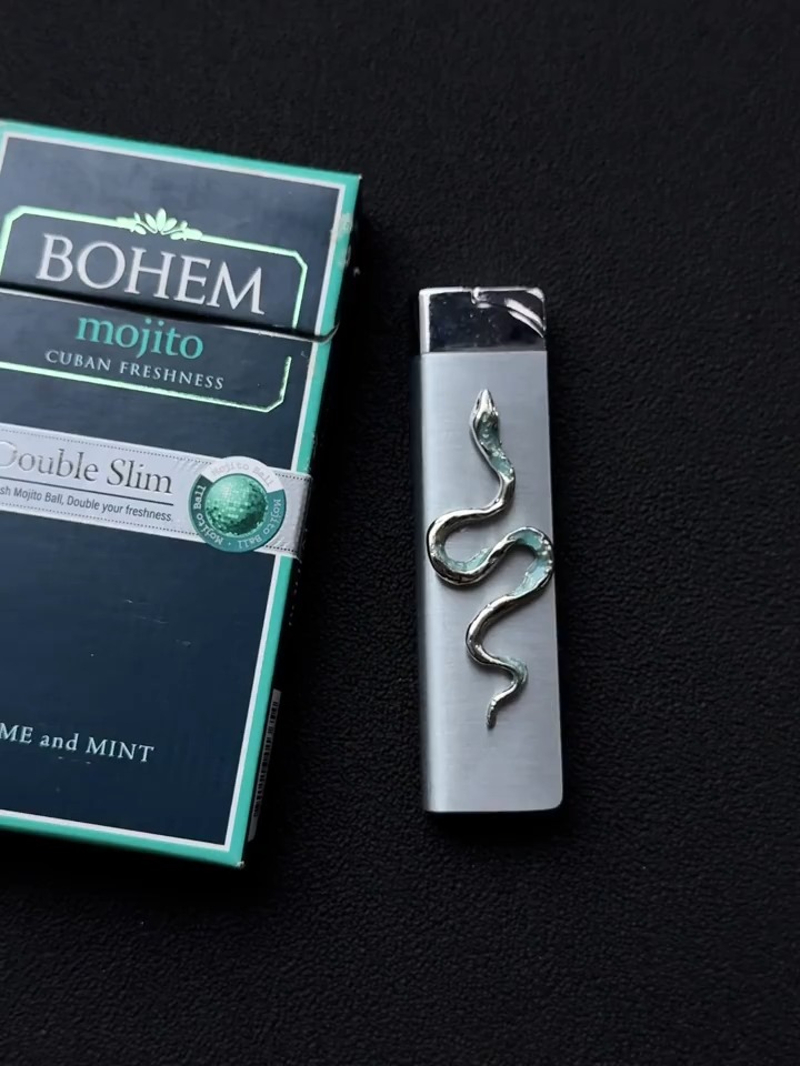 Emerald Snake Gradient Flame Windproof Torch Lighter | Unique Gift