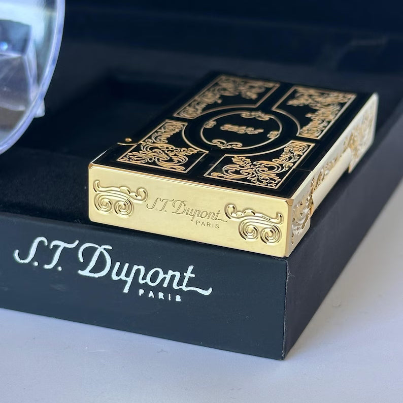 ST DUPONT SECOND EMPIRE PREMIUM GAS LIGHTER - LIMITED EDITION - Close-up