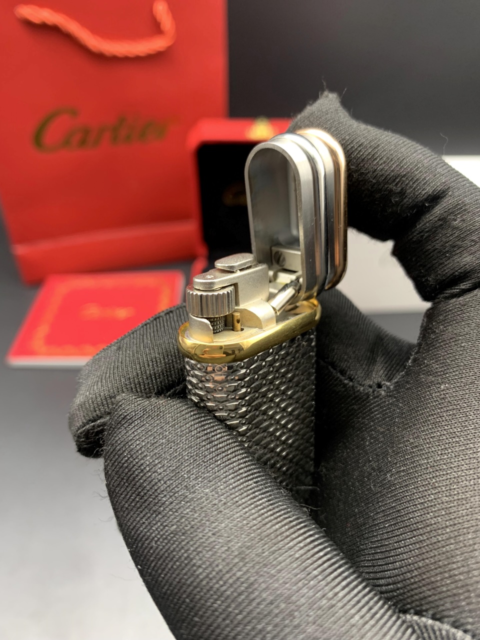 Cartier Lighter Silver Diamond-Pattern with Gold Accent With Gift Box