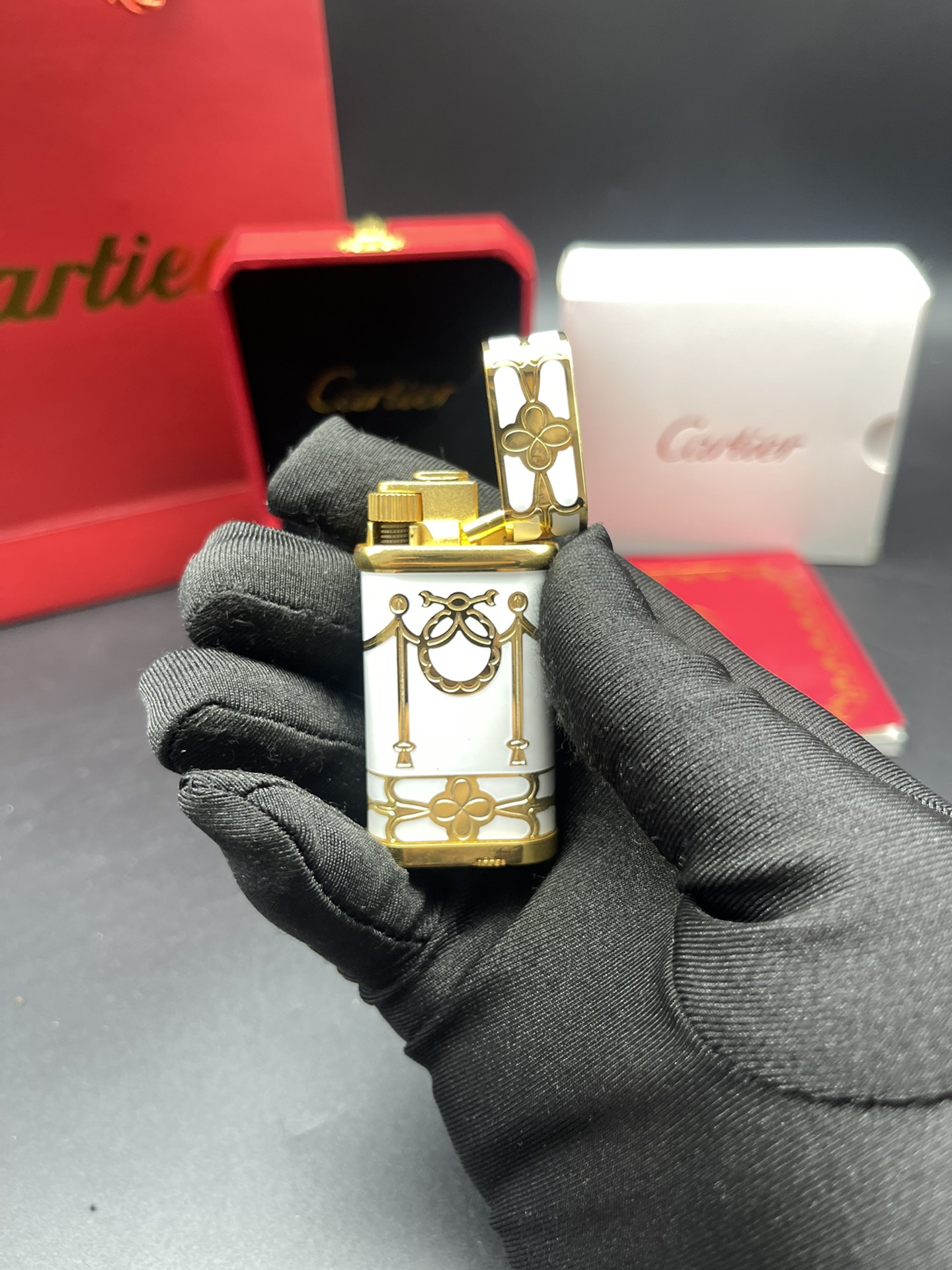 Cartier Lighter White & Gold Regal Ribbon Motif Edition With Gift Box