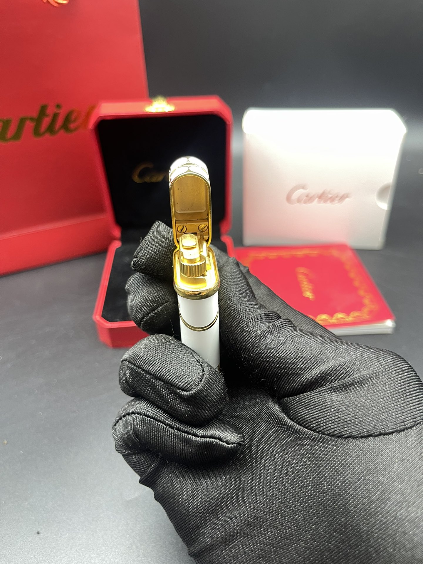Cartier Lighter White & Gold Regal Ribbon Motif Edition With Gift Box