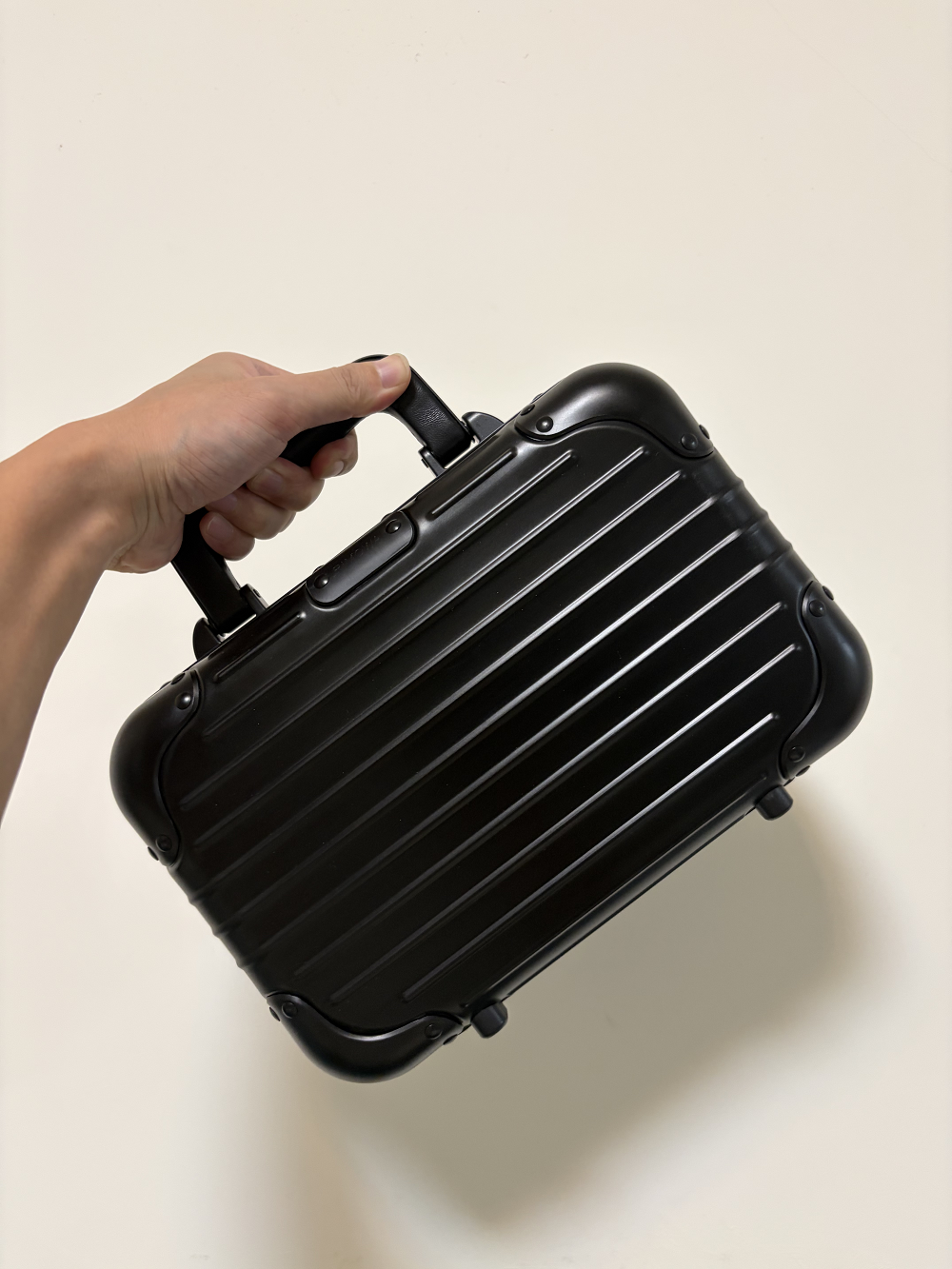 RMW Style Bag Aluminum Magnesium Carry Case Crossbody Travel Storage Box
