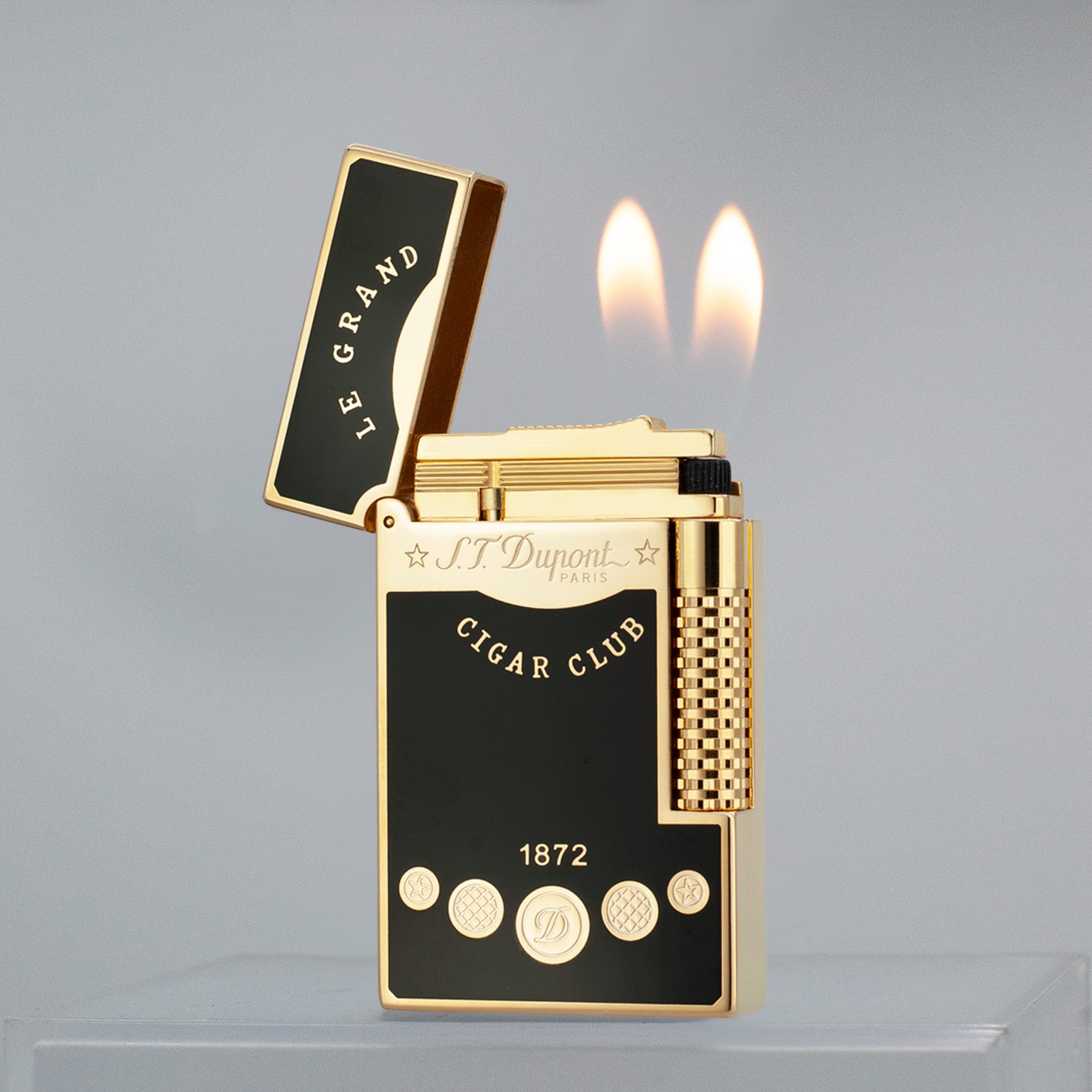 Double Flame S.T. Dupont Cohiba Club Edition Le Grand Ligne 2 Lighter - View 10