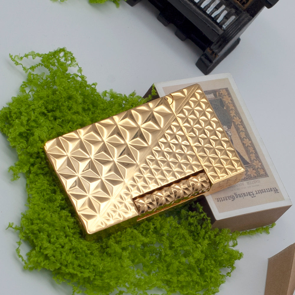 Luxury Diamond Classic S.T Dupont Lighter - View 10