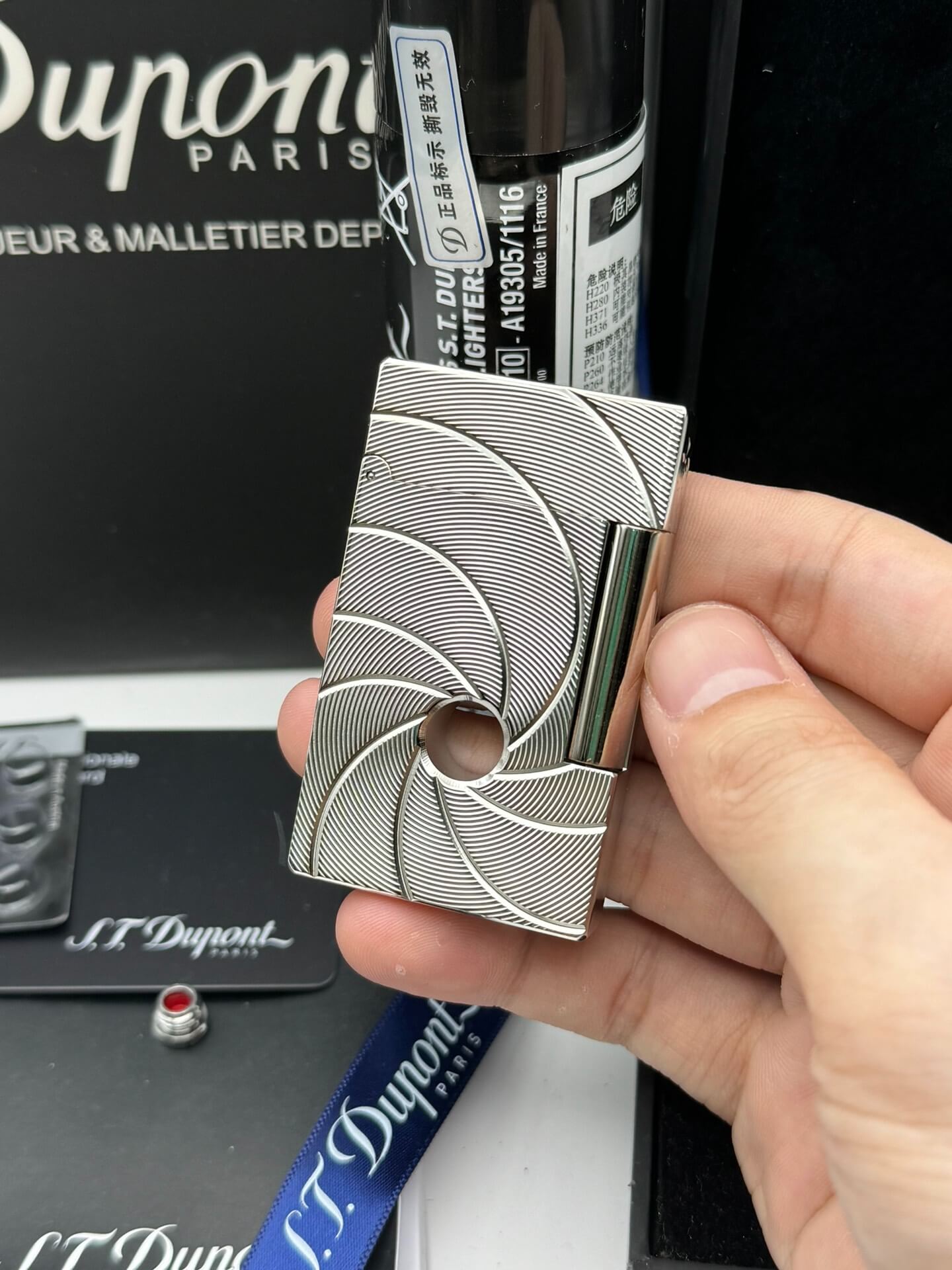 ST Dupont Ligne 2 James Bond 007 Spectre Lighter With Gift Box