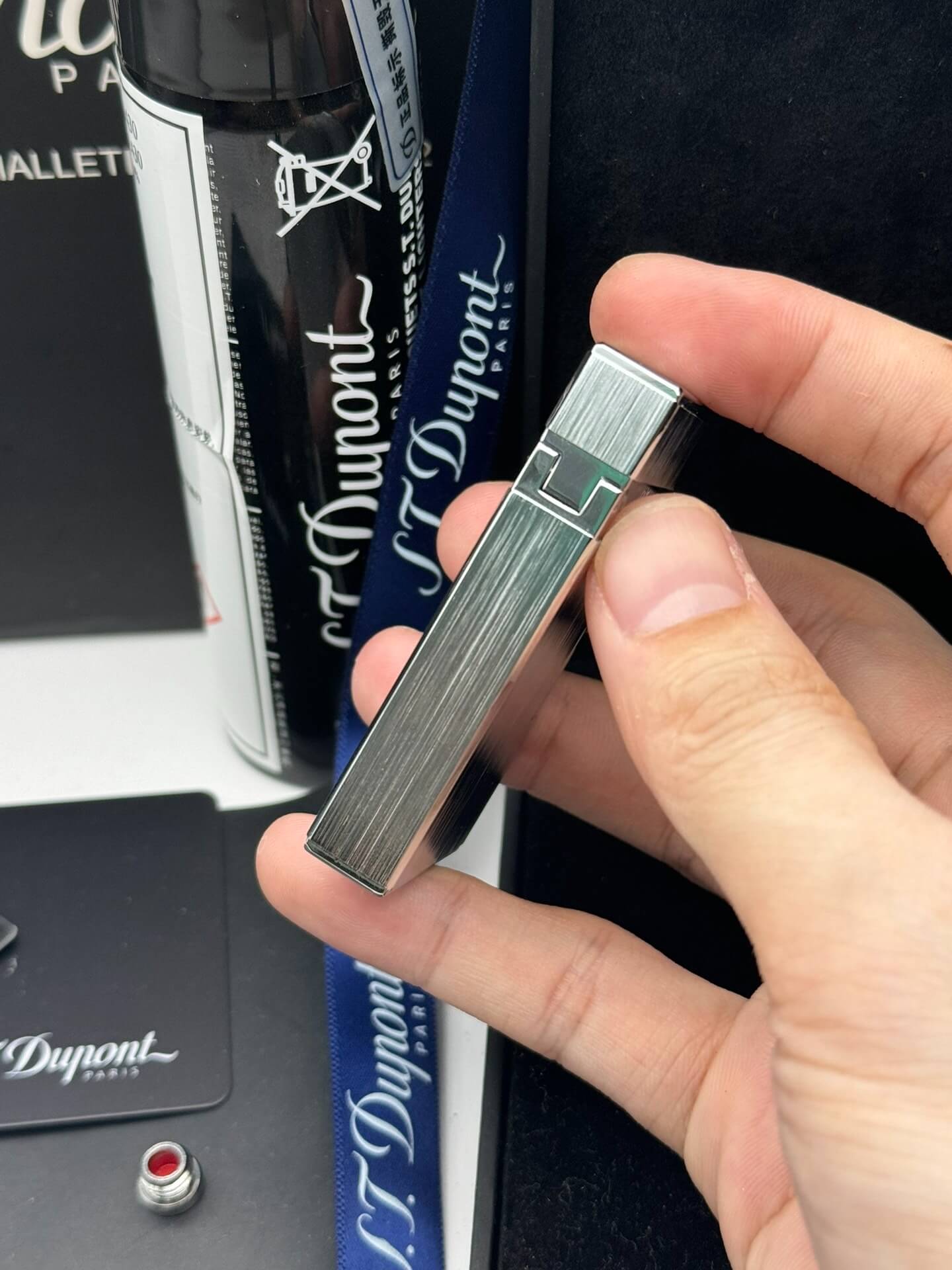 ST Dupont Ligne 2 Brushed Metal Lighter With Gift Box