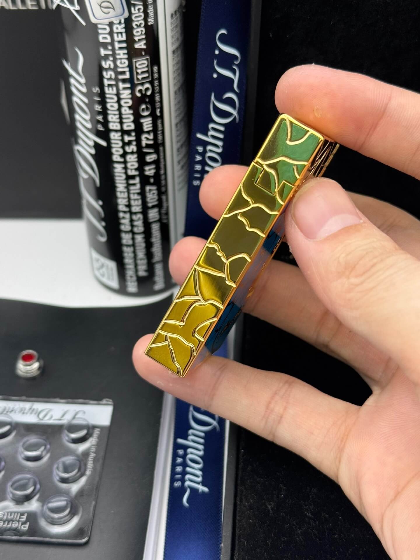 ST Dupont Ligne 2 Fender Lacquered Blue & Gold Lighter