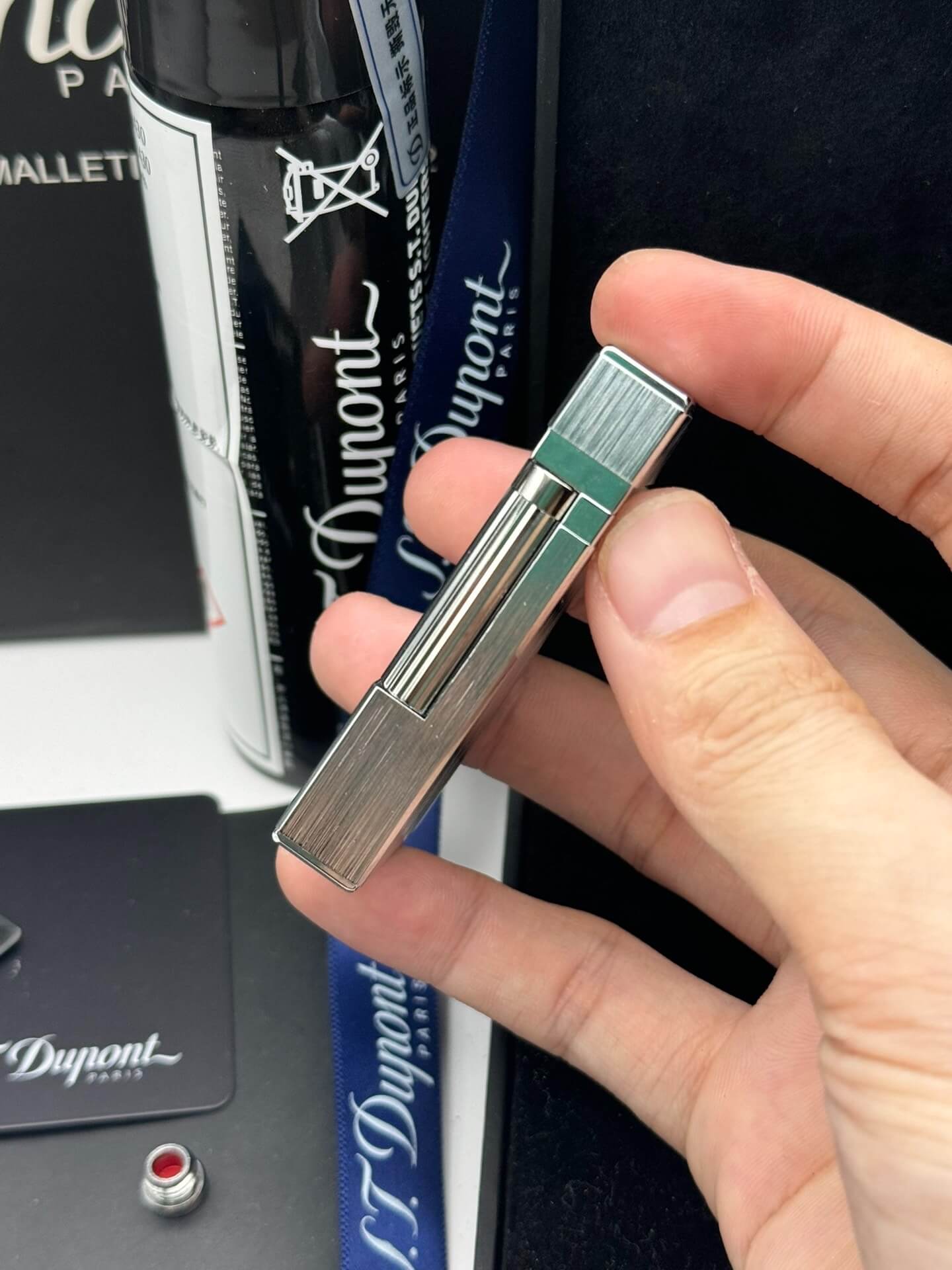 ST Dupont Ligne 2 Brushed Metal Lighter With Gift Box