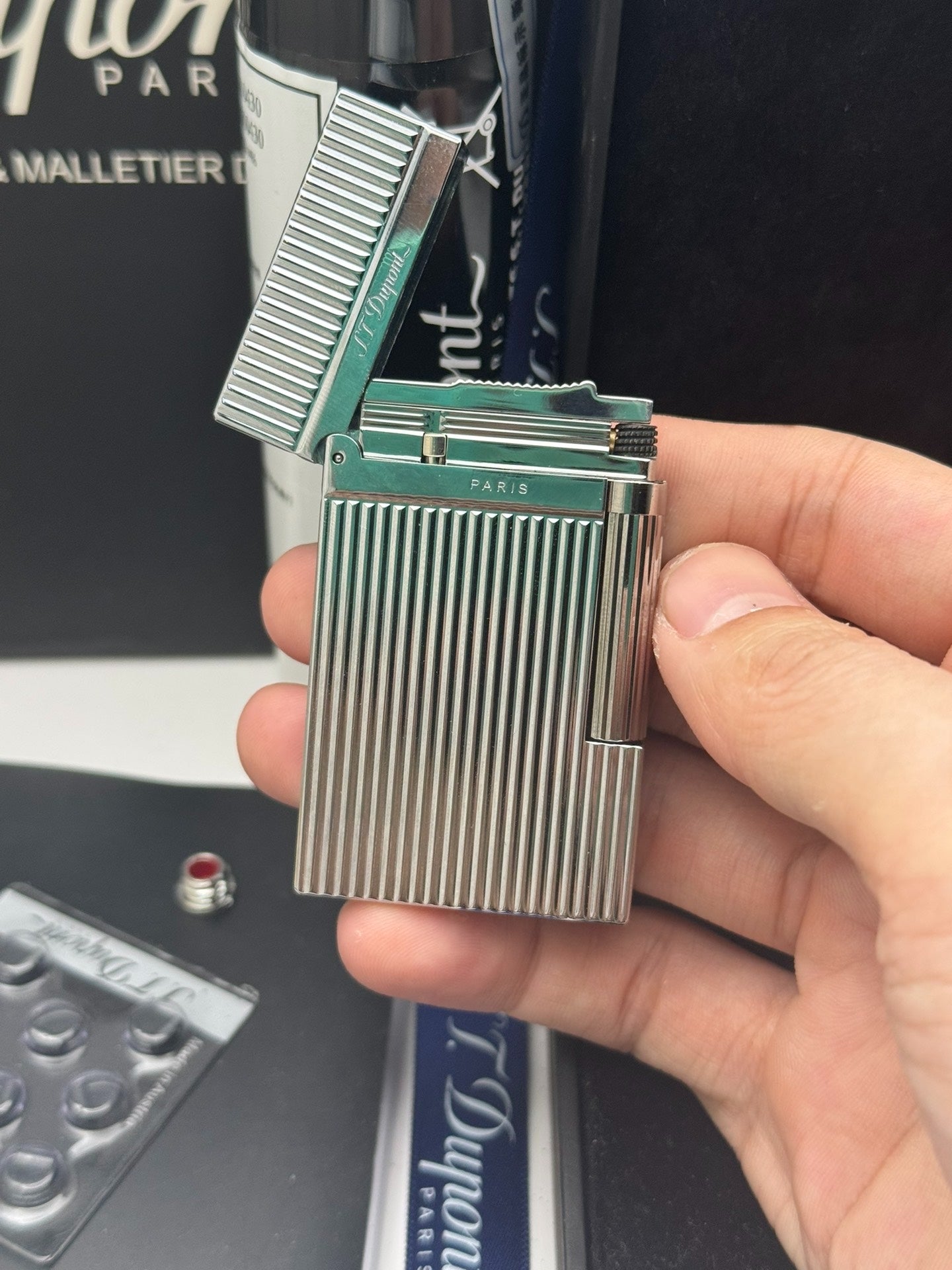 ST Dupont Ligne 2 Classic Silver Vertical Stripes Metal Lighter With Gift Box