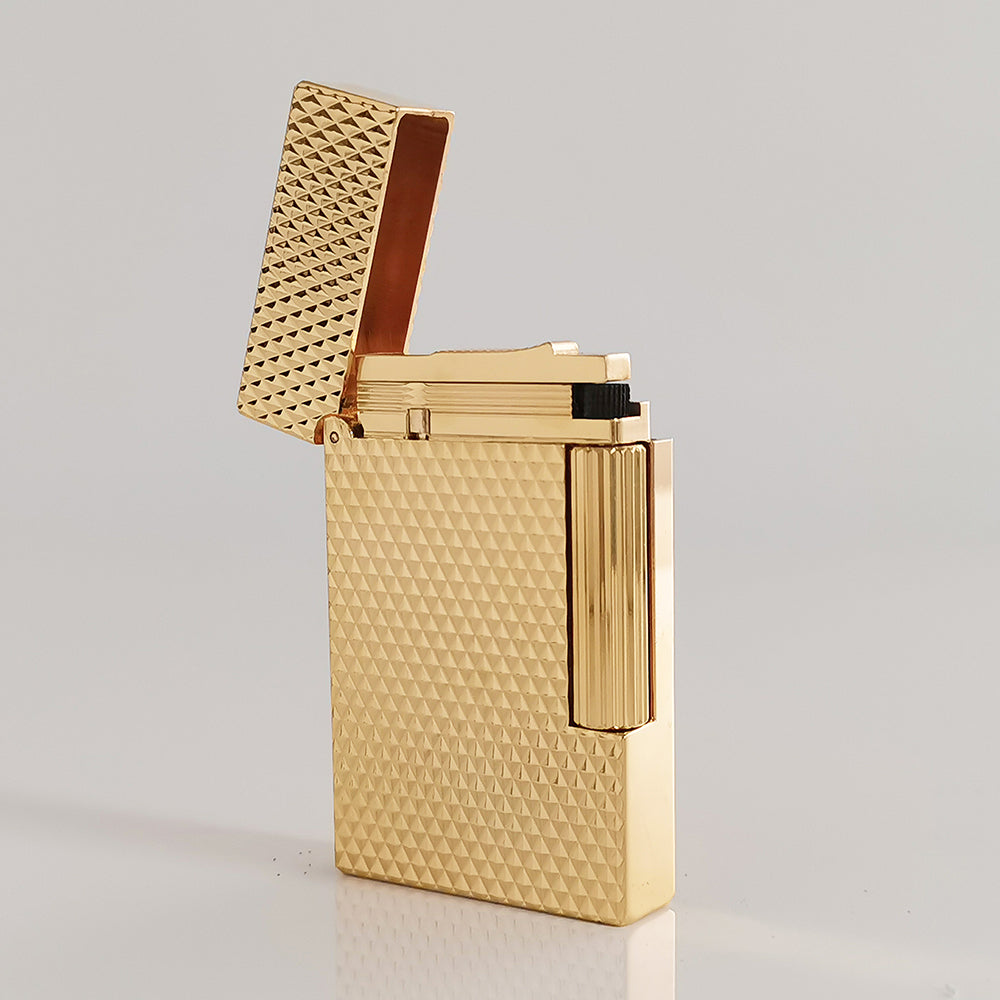 ST Dupont L2 New Diamond Style Engraving Lighter - View 9
