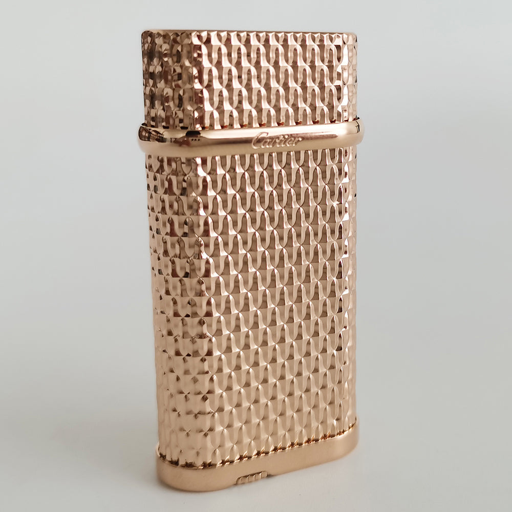 Cartier DE PARIS Gas Lighter Special Engraved Pattern - Close-up