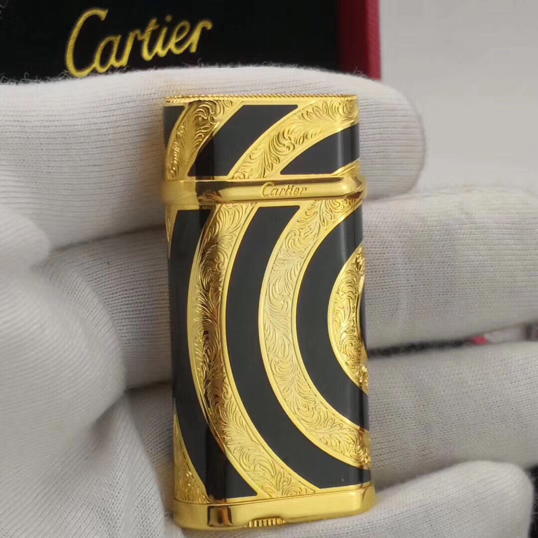 Cartier Royking Gas Lighter Gold Black Vintage - Angle View