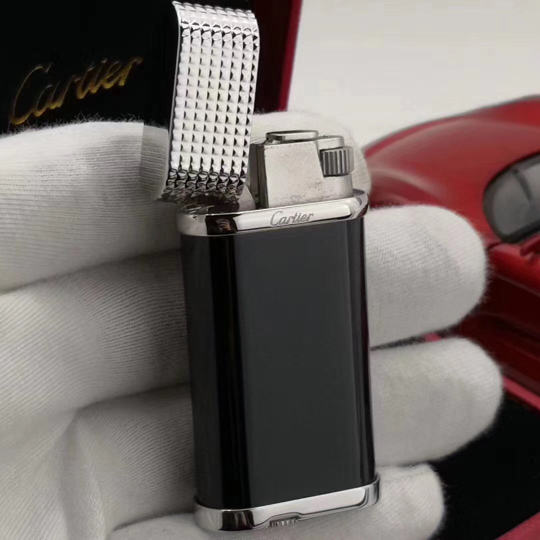Cartier CLOUS DE PARIS DECOR Lighter Black Lacquer Silver Finish - Side View