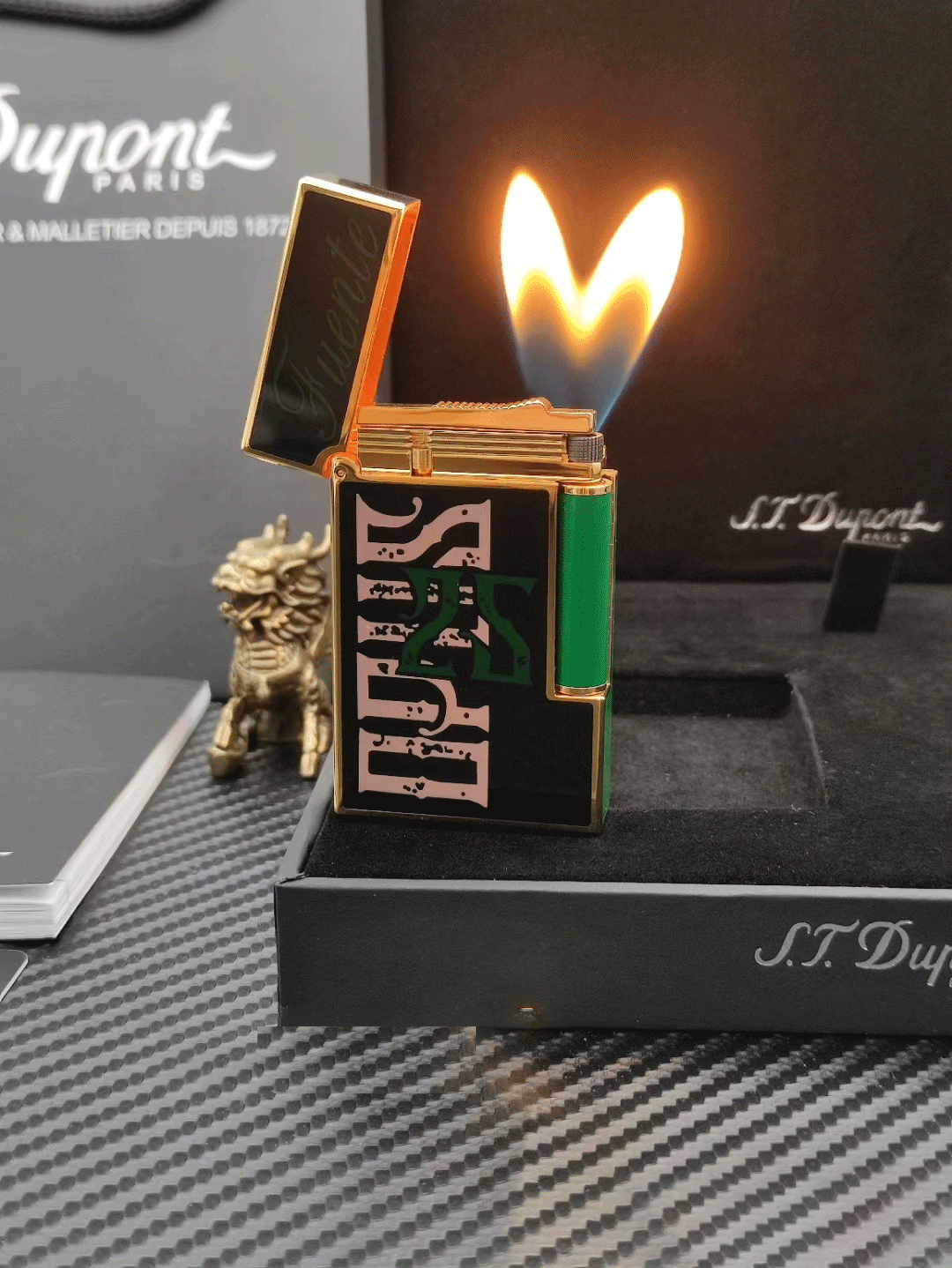 ST Dupont Arturo Fuente Limited Edition Butane Lighter Gift Box | Limited Edition
