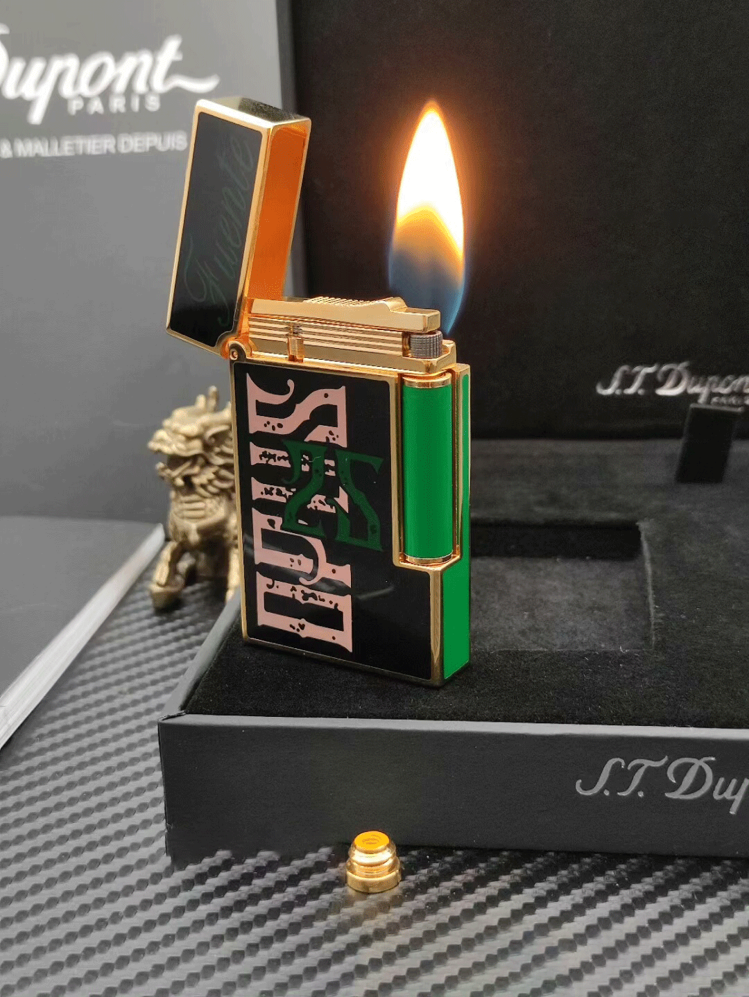 ST Dupont Arturo Fuente Limited Edition Butane Lighter Gift Box | Limited Edition