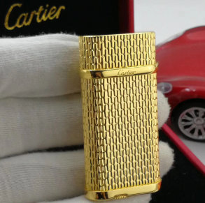 Cartier DE PARIS Gas Lighter Special Engraved Pattern - Gold - Angle View