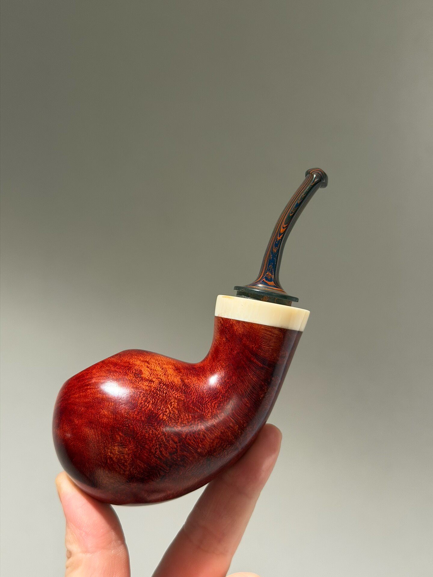 Spanish Imported Briar Blowfish Pipe | Handmade Large Bowl with Amber Acrylic Stem