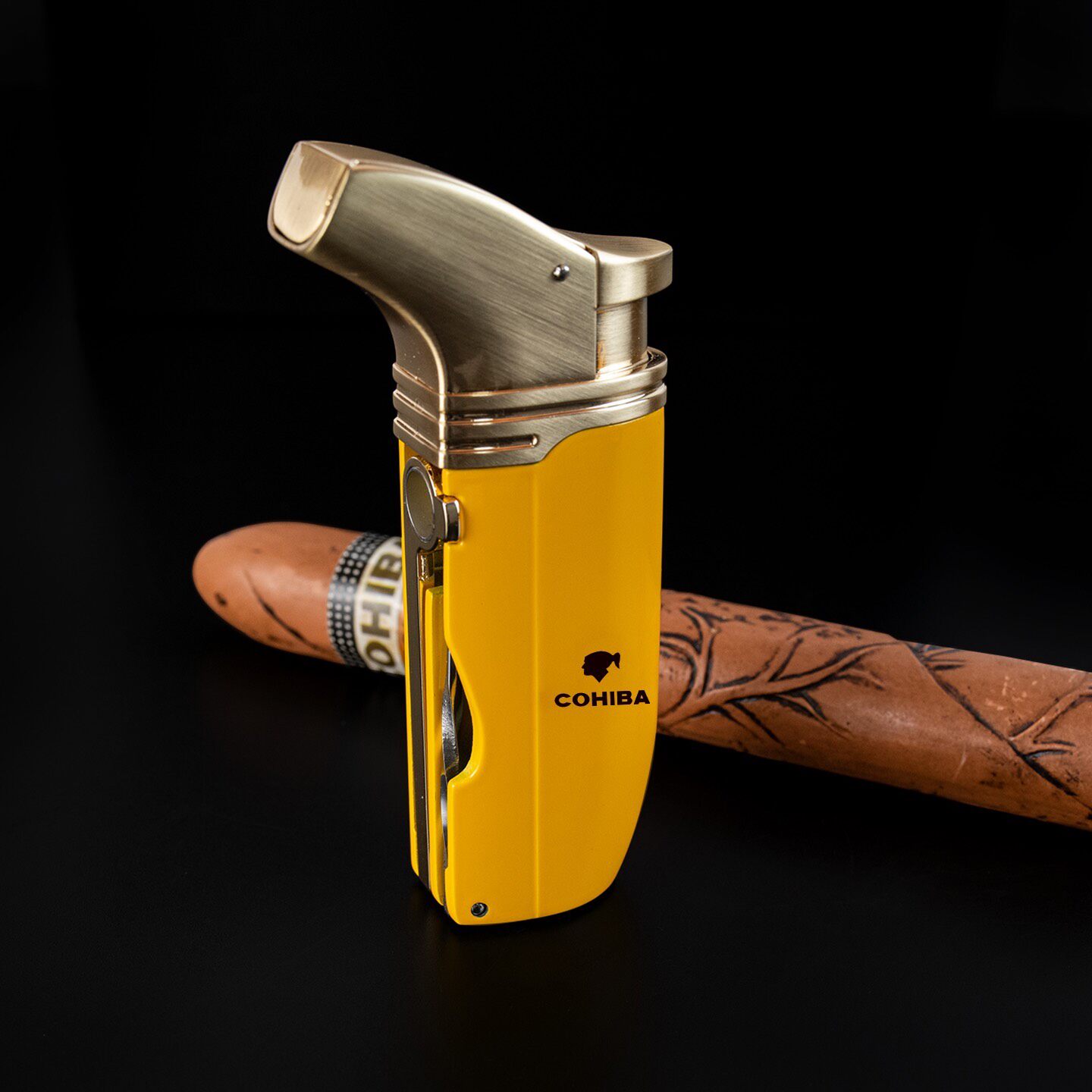 Luxury Cigar Accessories Set with Lighter, Cutter & Ashtray | Premium Gift Box