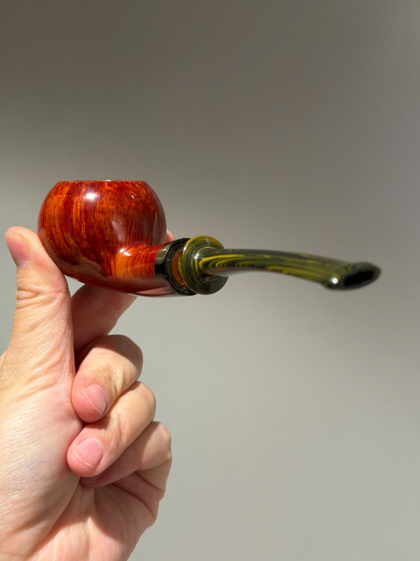 Spanish Imported Briar Apple Prince Pipe | Handmade Flame Grain & Bird's Eye Grain Pipe