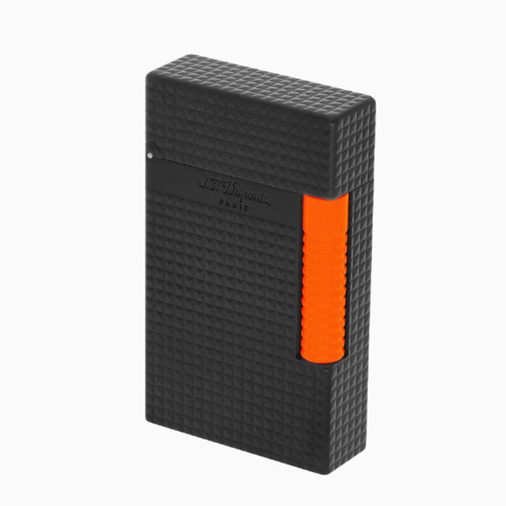 S.T. Dupont Lighter - Le Grand Dupont Diamond head Lighter - Close-up