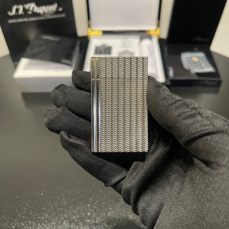 S.T. Dupont Ligne 2 Diamond Head Palladium Lighter