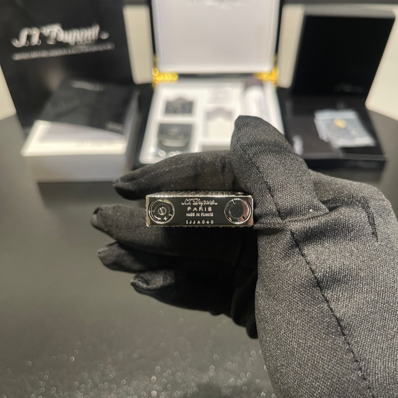 S.T. Dupont Ligne 2 Diamond Head Palladium Lighter