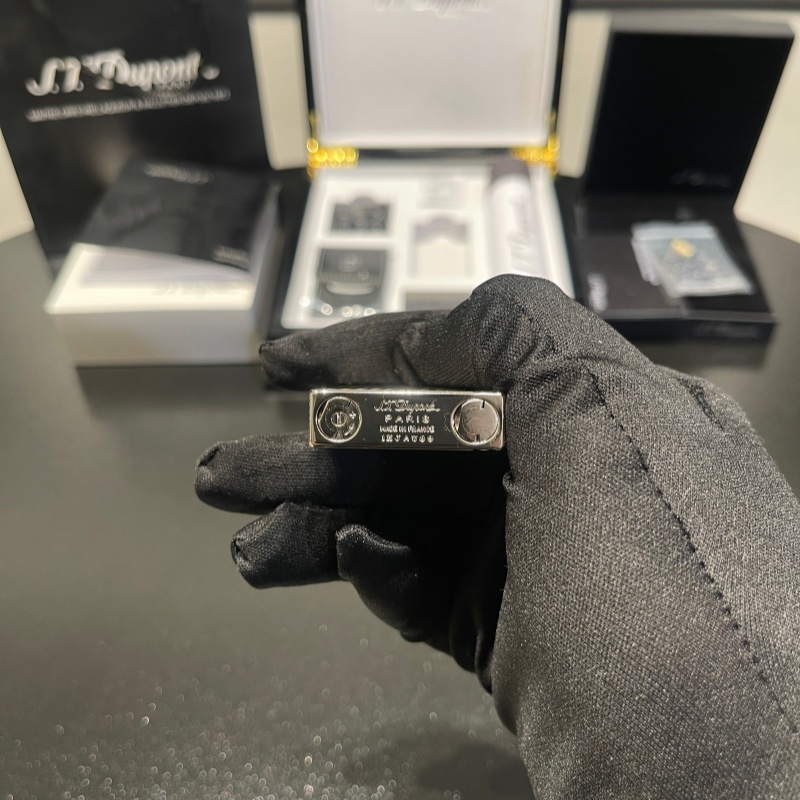 S.T. Dupont Ligne 2 Chevron Palladium Silver Lighter