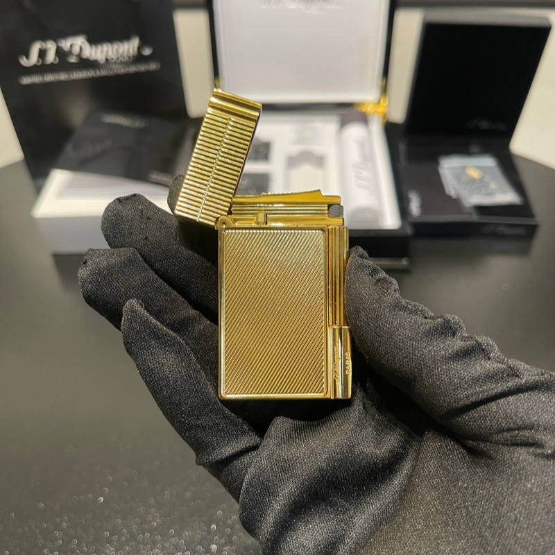 S.T. Dupont Ligne 2 Micro Diamond Guilloché Gold Lighter
