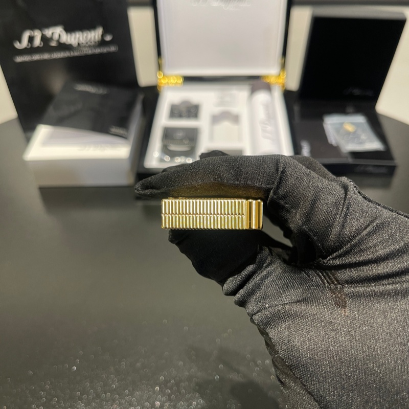 S.T. Dupont Ligne 2 Micro Diamond Guilloché Gold Lighter