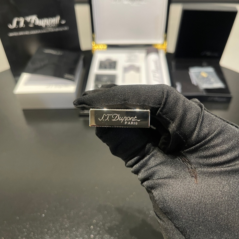 S.T. Dupont Le Grand Diagonal Guilloché Palladium Lighter