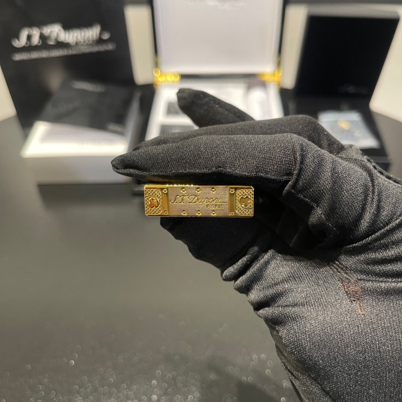 S.T. Dupont Le Grand Shield Engraved Gold Lighter