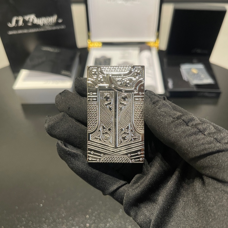 S.T. Dupont Le Grand Shield Engraved Gold Lighter