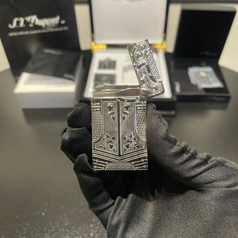 S.T. Dupont Le Grand Shield Engraved Gold Lighter