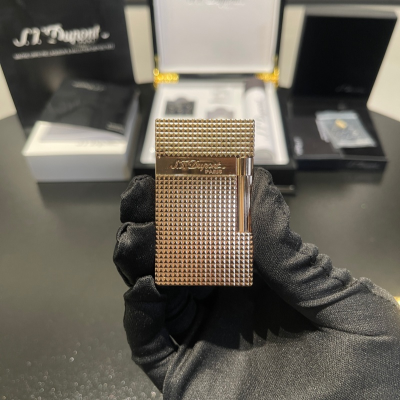 S.T. Dupont Le Grand Diamond Head Palladium Lighter Rose gold