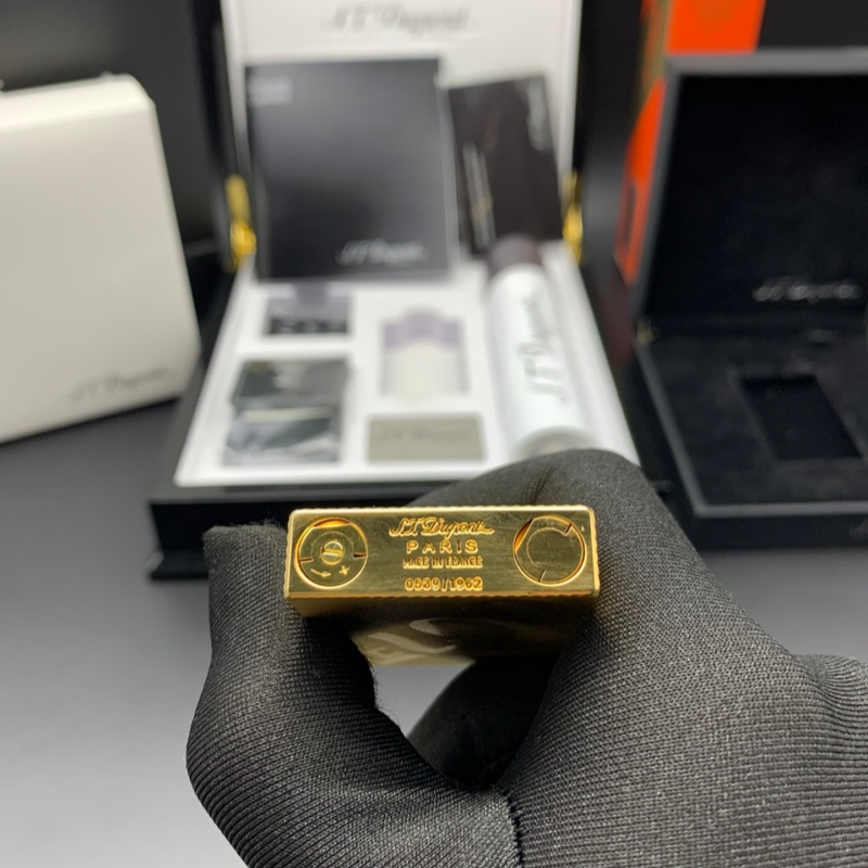 S.T. Dupont Le Grand Diagonal Guilloché Palladium Lighter